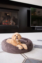 Load image into Gallery viewer, Fuzzyard Dreameazzzy Cuddler Bed - Truffle Grey