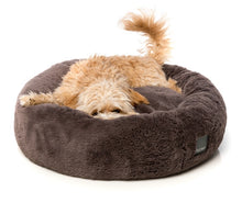 Load image into Gallery viewer, Fuzzyard Dreameazzzy Cuddler Bed - Truffle Grey
